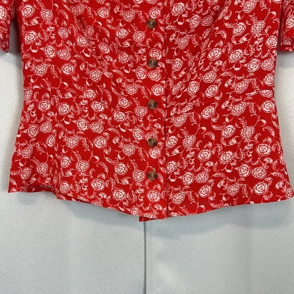 New Hooked Up V-Neck Brand Button Up Peplum Top Size Small - Picture 4 of 5